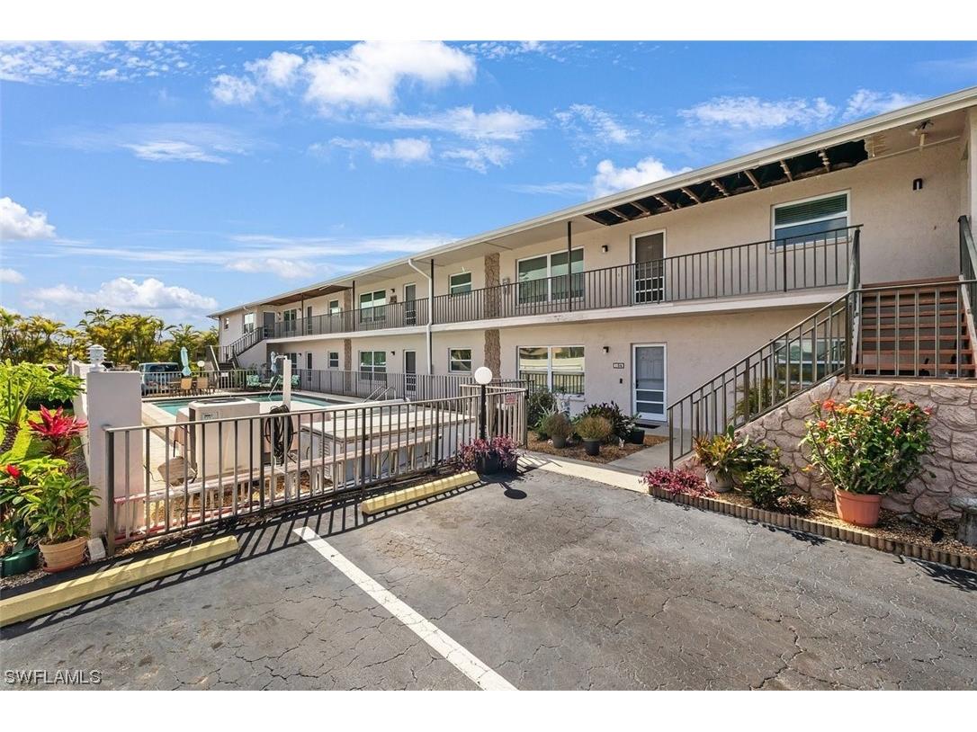 3818 SE 11th Place #203 Cape Coral FL 33904 223013477 image1