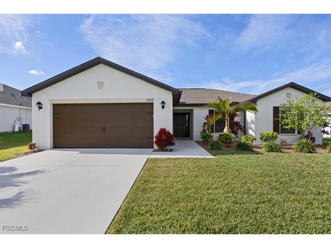 3818 SW 15th Place Cape Coral FL 33914 2025024955 image1