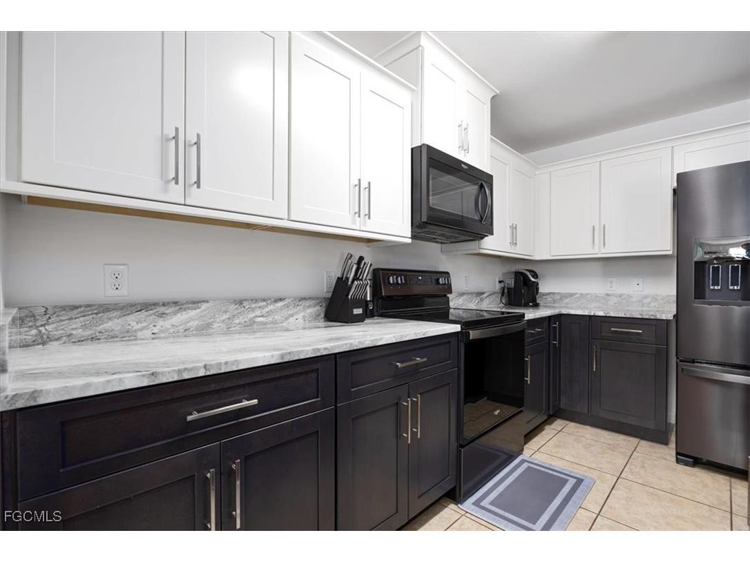 3818 SW 15th Place Cape Coral FL 33914 2025024955 image10