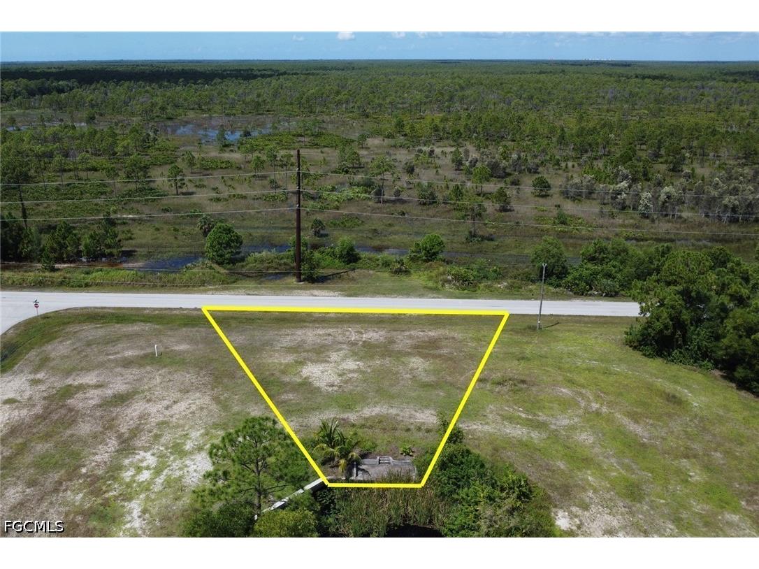 3819 Andalusia Boulevard Cape Coral FL 33909 2026029127 image4