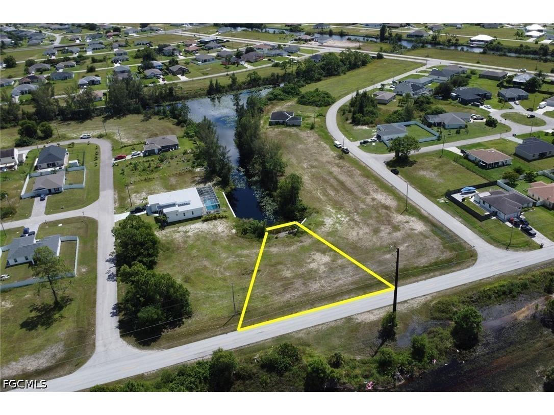 3819 Andalusia Boulevard Cape Coral FL 33909 2026029127 image6