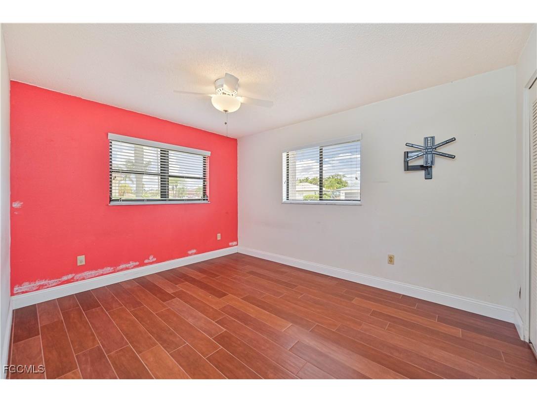 3819 SE 2nd Avenue Cape Coral FL 33904 2025015617 image18