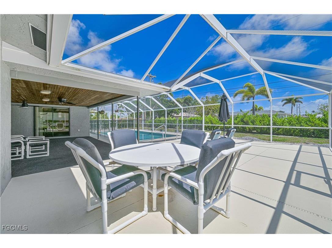 3819 SE 2nd Avenue Cape Coral FL 33904 2025015617 image27