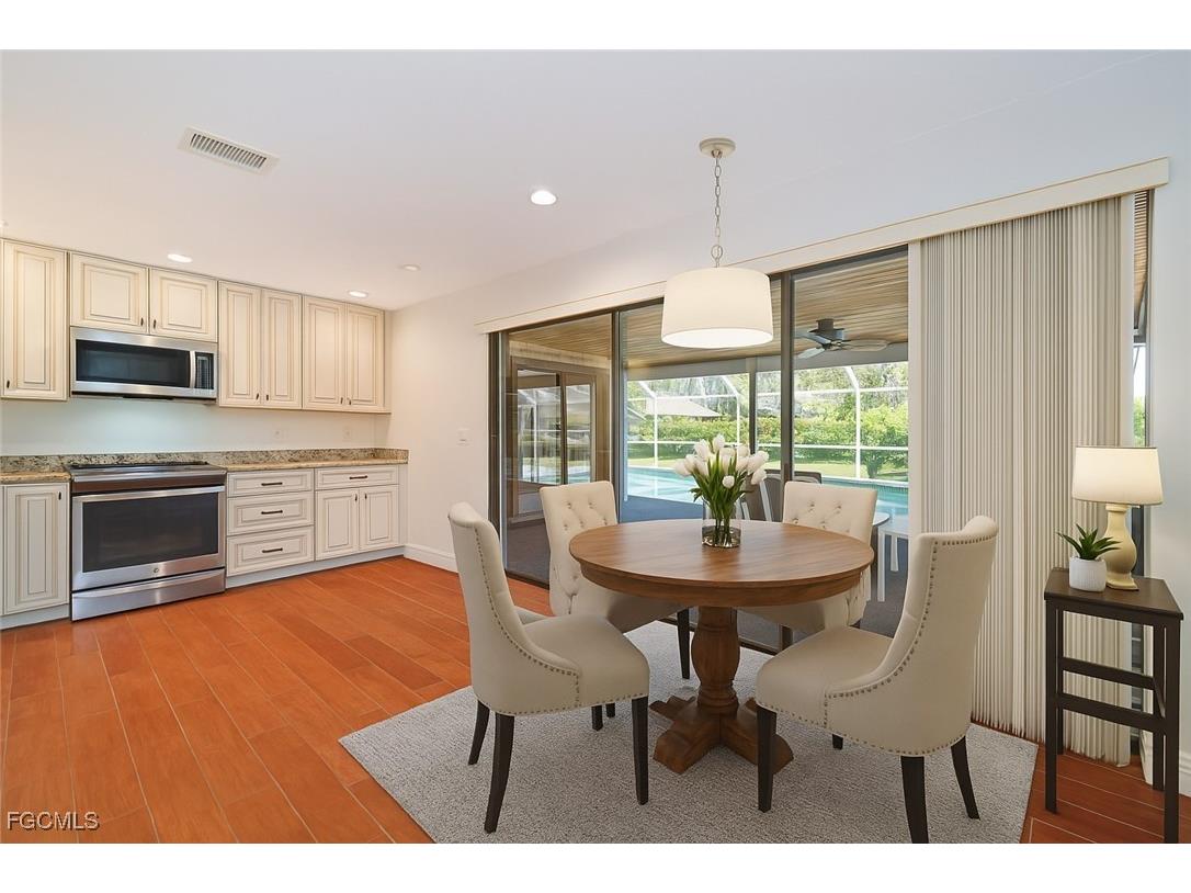 3819 SE 2nd Avenue Cape Coral FL 33904 2025015617 image9