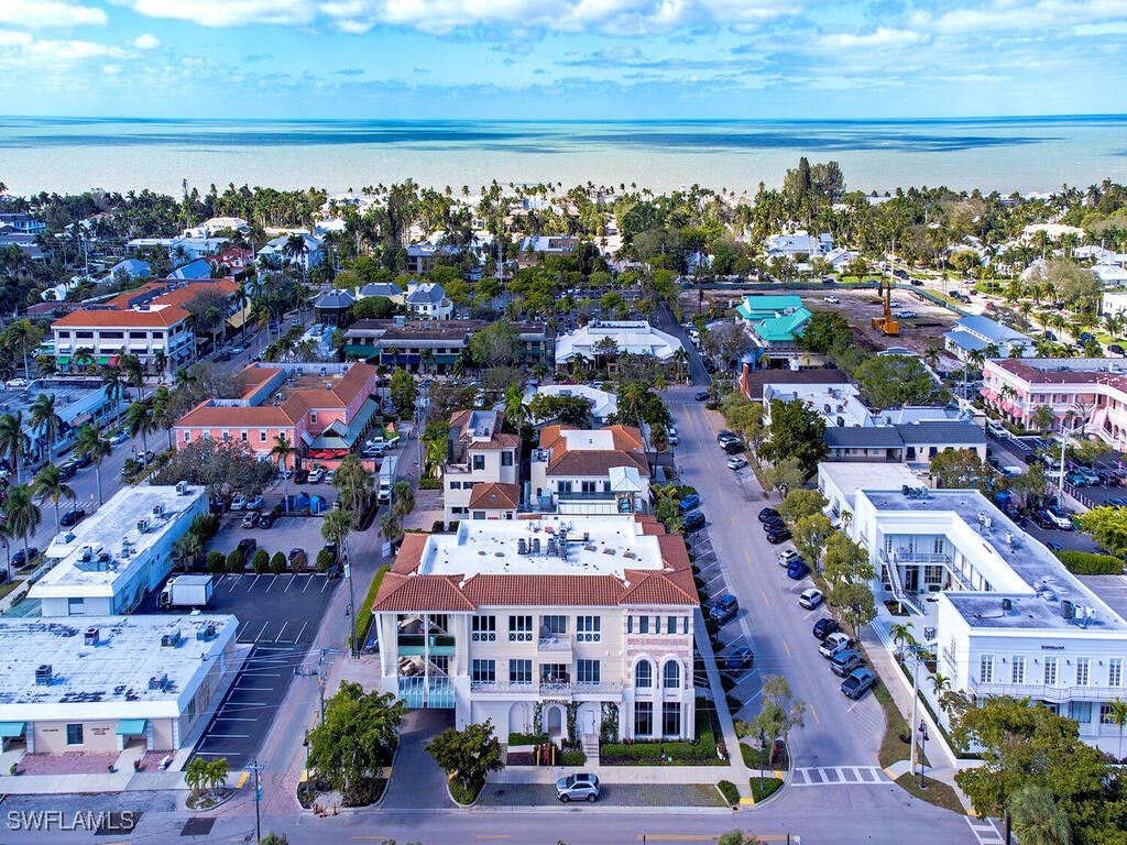 382 12th Avenue S #3 Naples FL 34102 224080924 image1