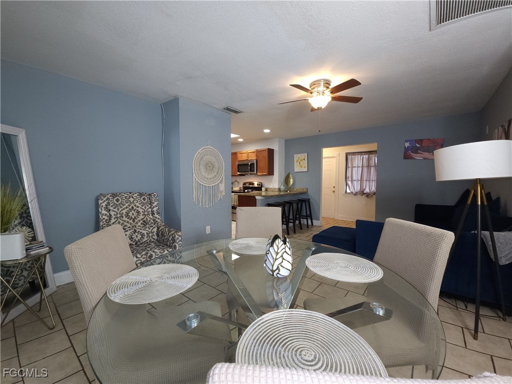 382 NE Genesee Avenue Port Saint Lucie FL 34983 2025014432 image13