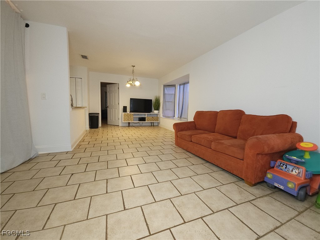 382 NE Genesee Avenue Port Saint Lucie FL 34983 2025014432 image18