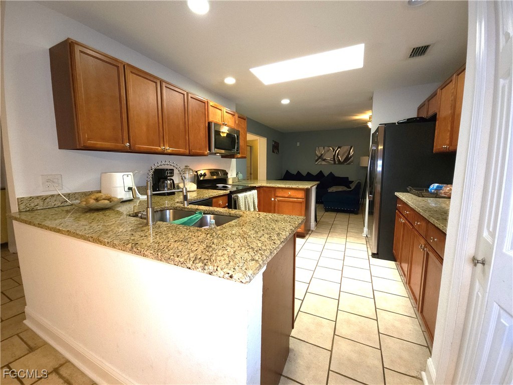 382 NE Genesee Avenue Port Saint Lucie FL 34983 2025014432 image9