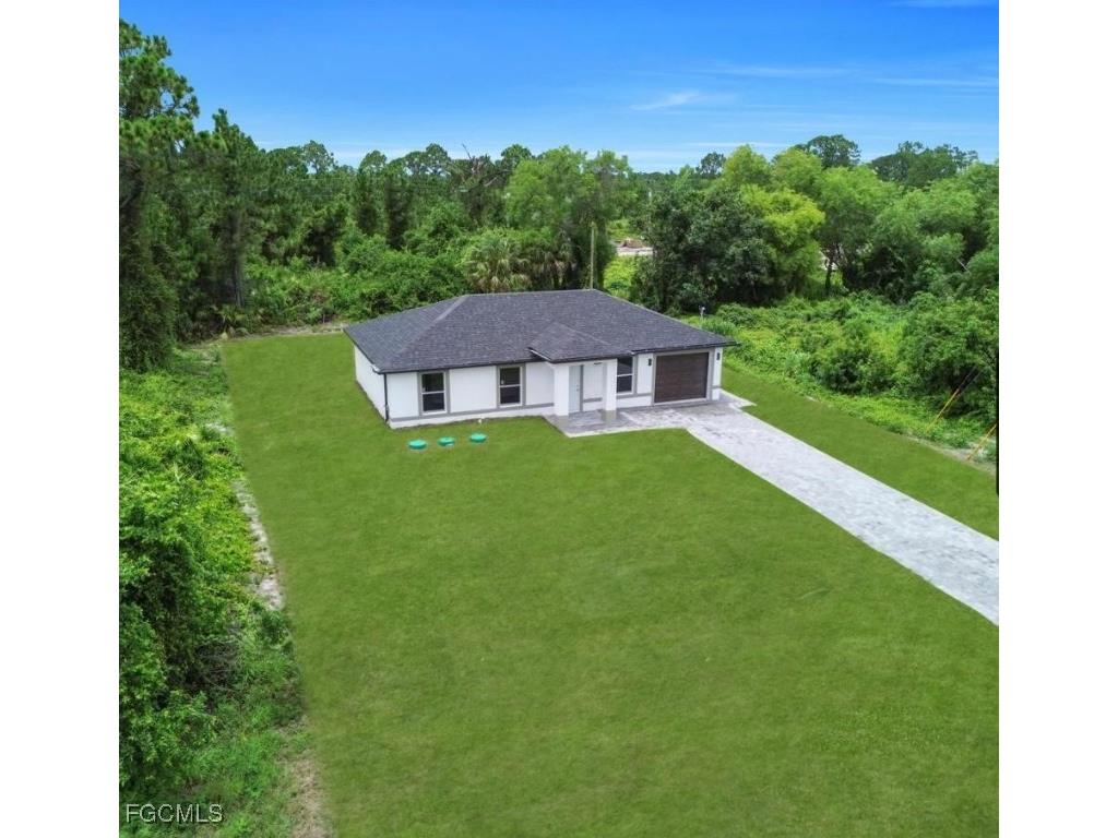382 Mcarthur Boulevard Lehigh Acres FL 33974 2026000414 image1
