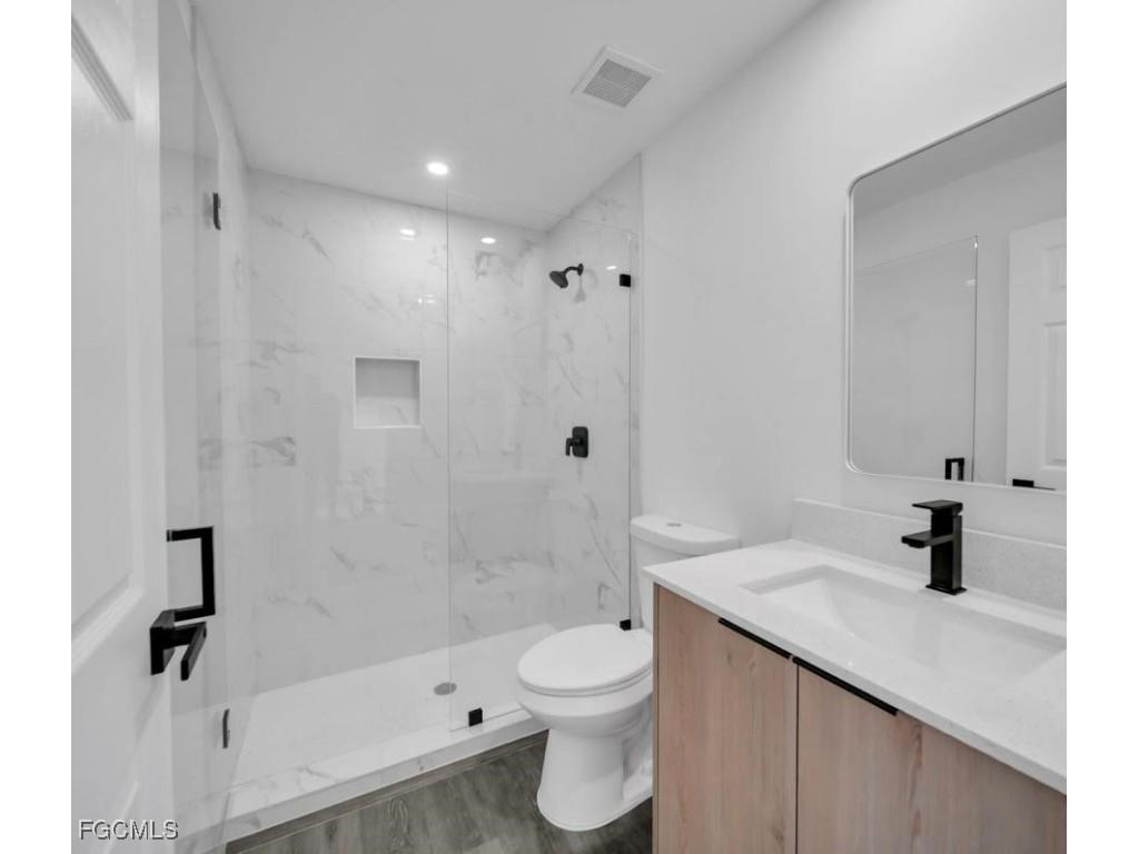 382 Mcarthur Boulevard Lehigh Acres FL 33974 2026000414 image8