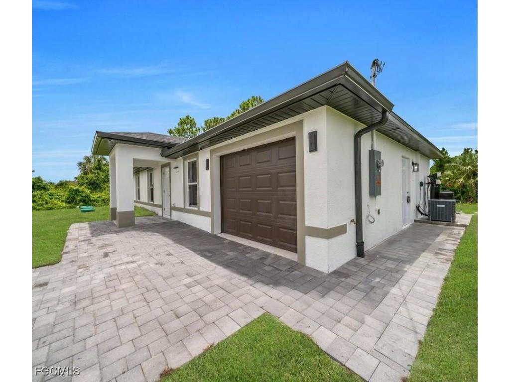 382 Mcarthur Boulevard Lehigh Acres FL 33974 2026000418 image20
