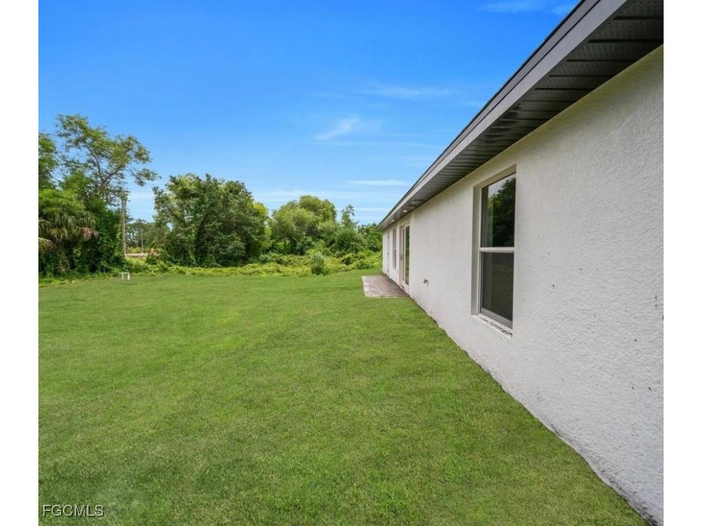 382 Mcarthur Boulevard Lehigh Acres FL 33974 2026000418 image22