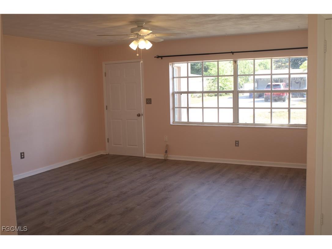 382 Ottumwa Avenue Fort Myers FL 33905 2026005011 image16