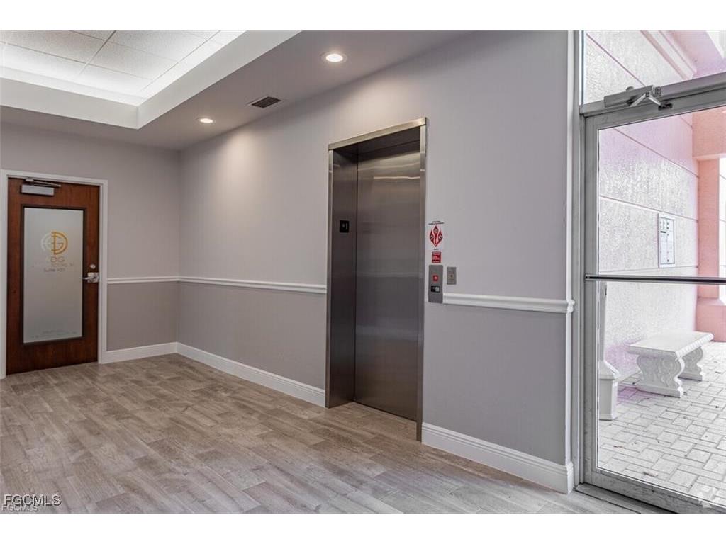 3820 Colonial Boulevard Fort Myers FL 33966 2025009607 image11