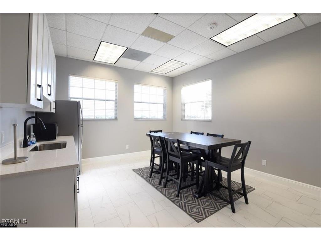 3820 Colonial Boulevard Fort Myers FL 33966 2025009607 image21