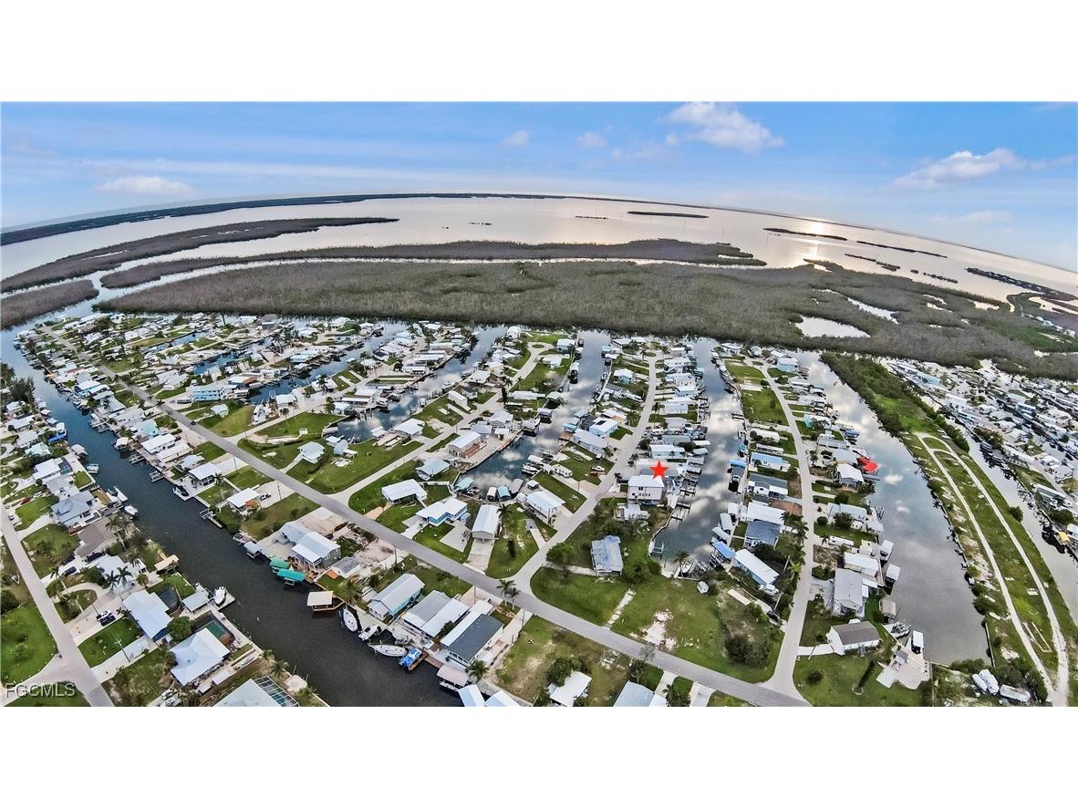 3820 Coconut Drive Saint James City FL 33956 2025015872 image17