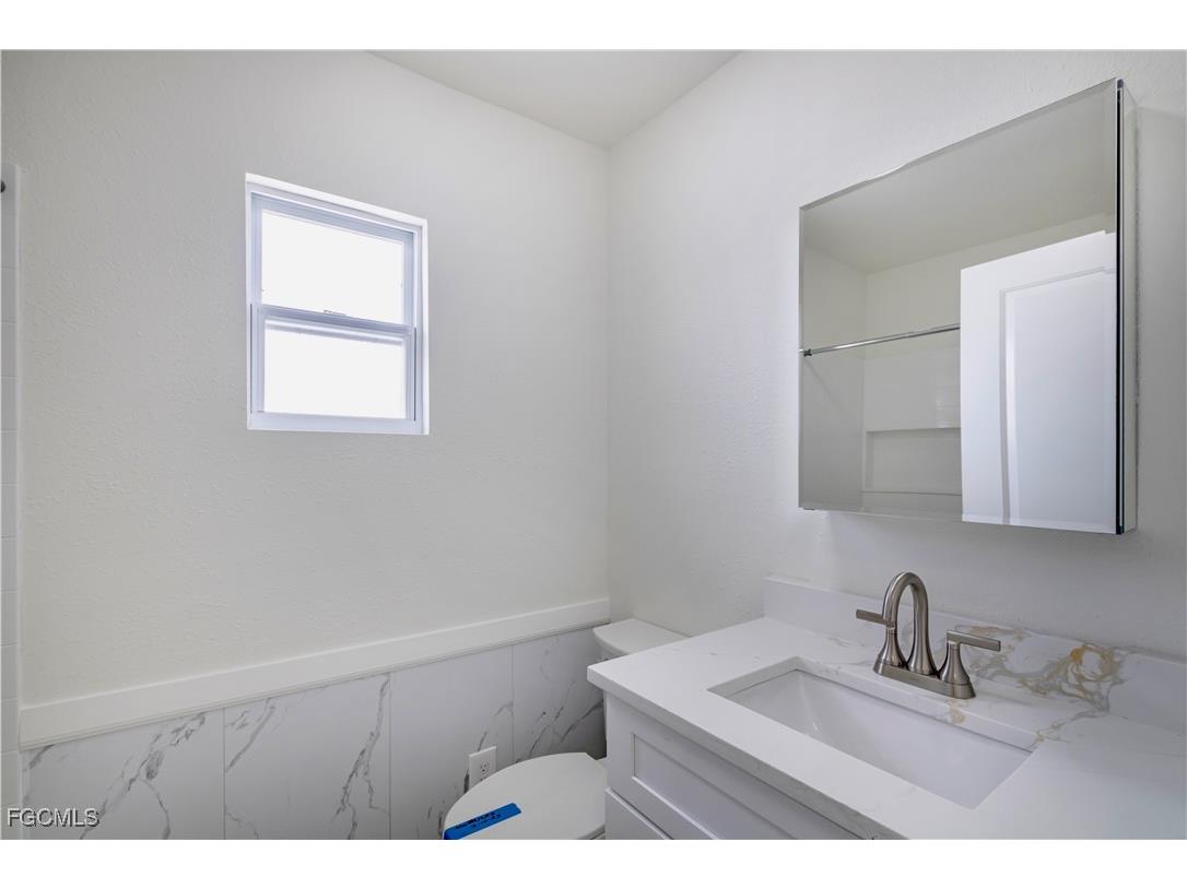 3820 Coconut Drive Saint James City FL 33956 2025015872 image30