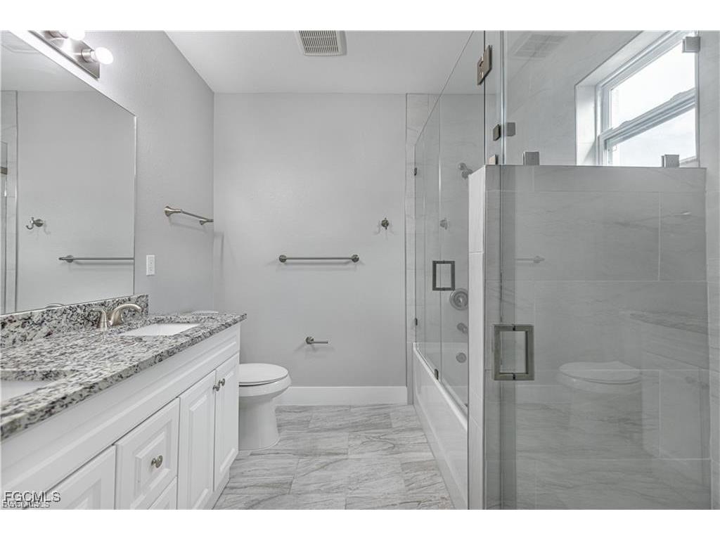 3820 Embers Parkway W Cape Coral FL 33993 2025018507 image13