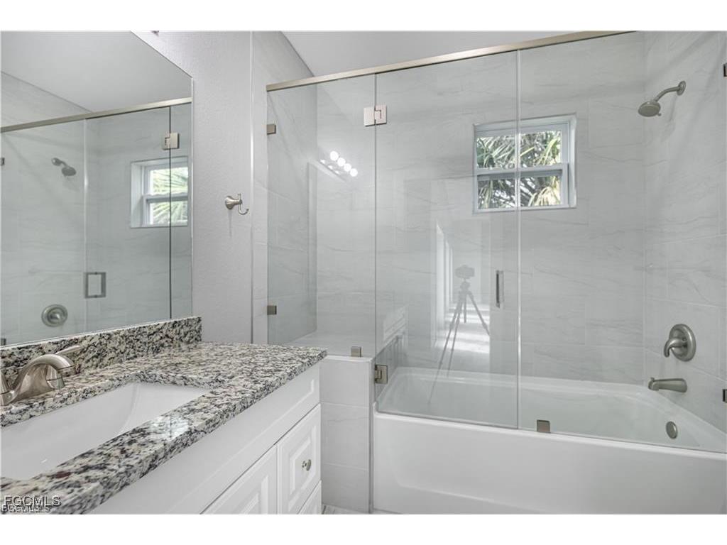 3820 Embers Parkway W Cape Coral FL 33993 2025019759 image15