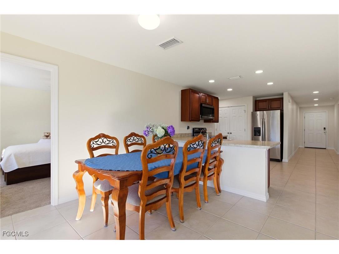 3820 NE 10th Place Cape Coral FL 33909 2025021752 image13