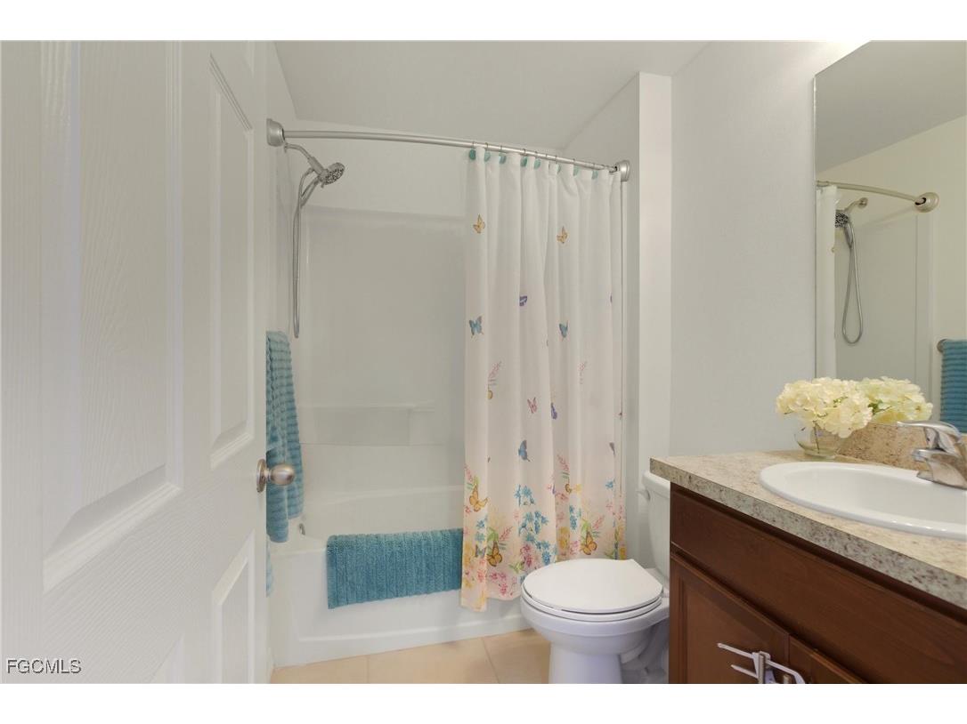 3820 NE 10th Place Cape Coral FL 33909 2025021752 image21