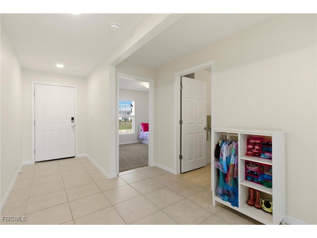 3820 NE 10th Place Cape Coral FL 33909 2025021752 image6