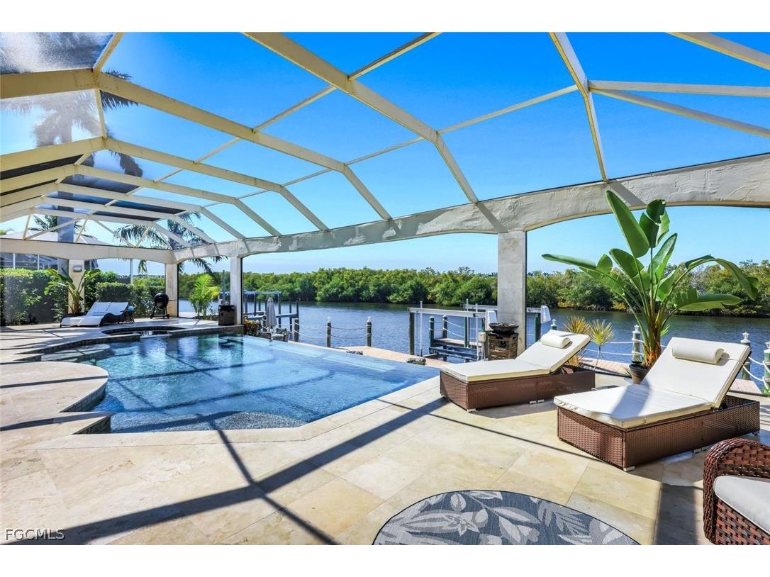 3820 Surfside Boulevard Cape Coral FL 33914 225061002 image6