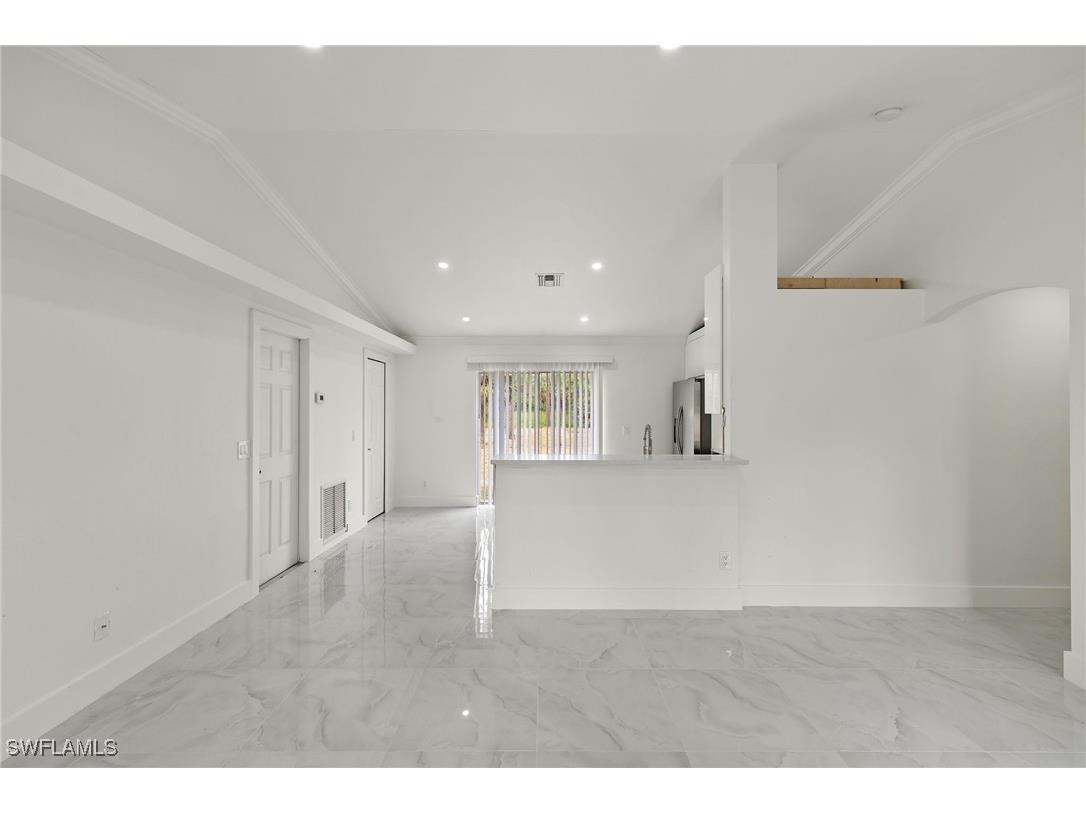 3821 10th Avenue NE Naples FL 34120 225069954 image12