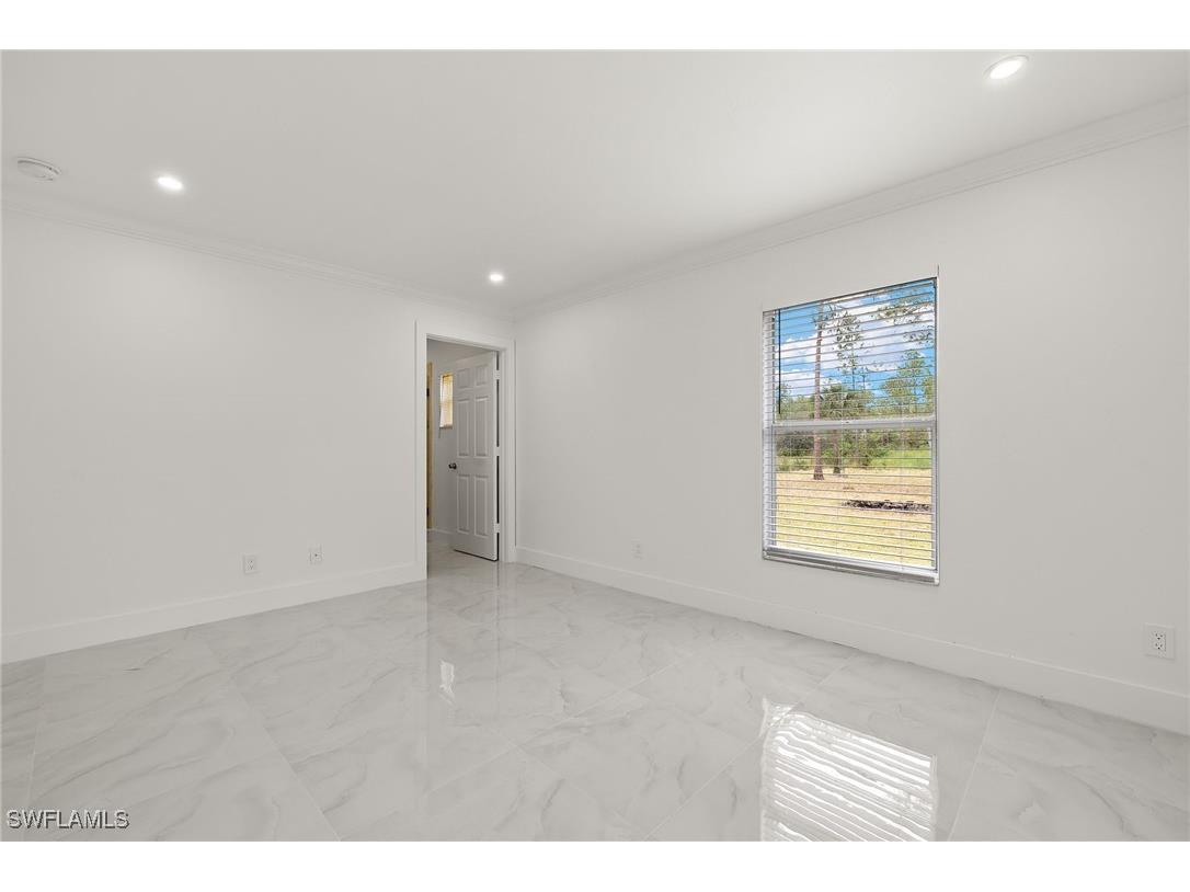 3821 10th Avenue NE Naples FL 34120 225069954 image14