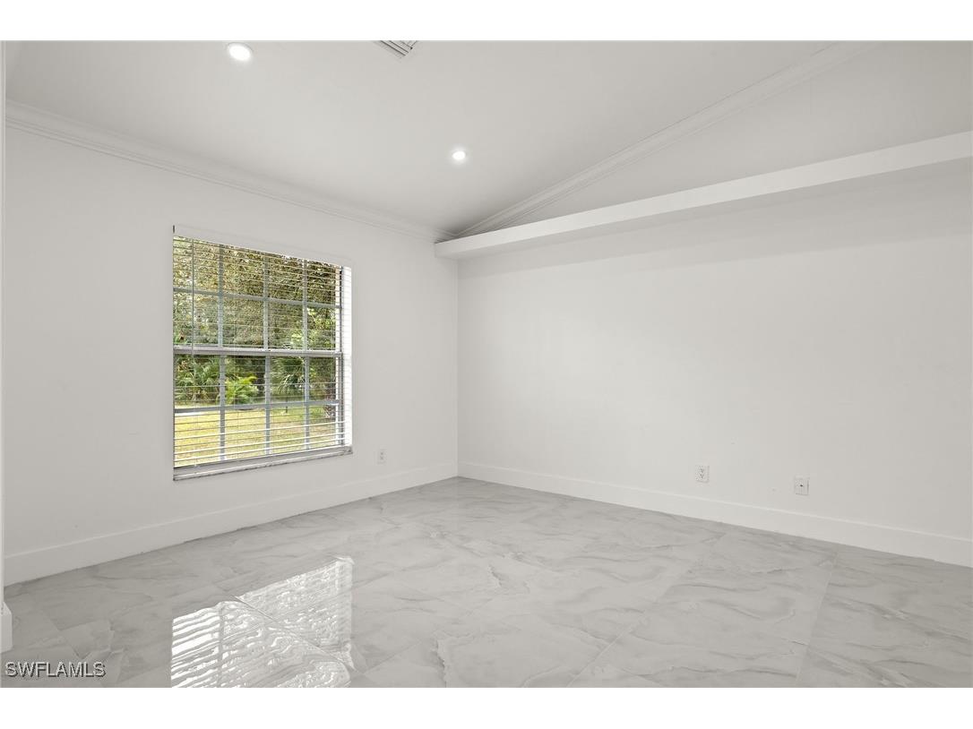 3821 10th Avenue NE Naples FL 34120 225069954 image8