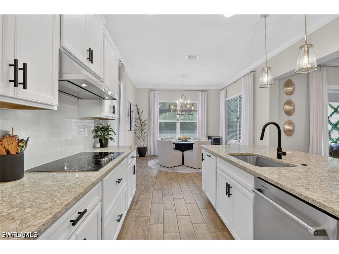 3821 Helmsman Drive Naples FL 34120 226018090 image19