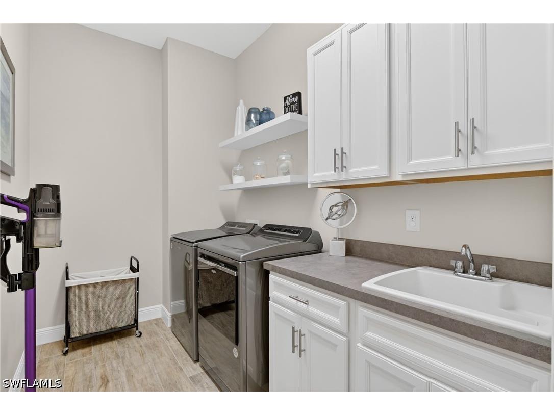 3821 Helmsman Drive Naples FL 34120 226018090 image29