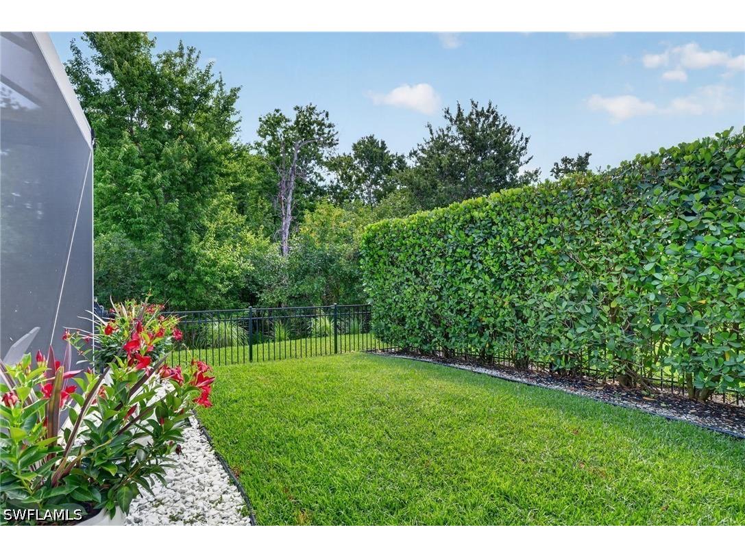 3821 Helmsman Drive Naples FL 34120 226018090 image46