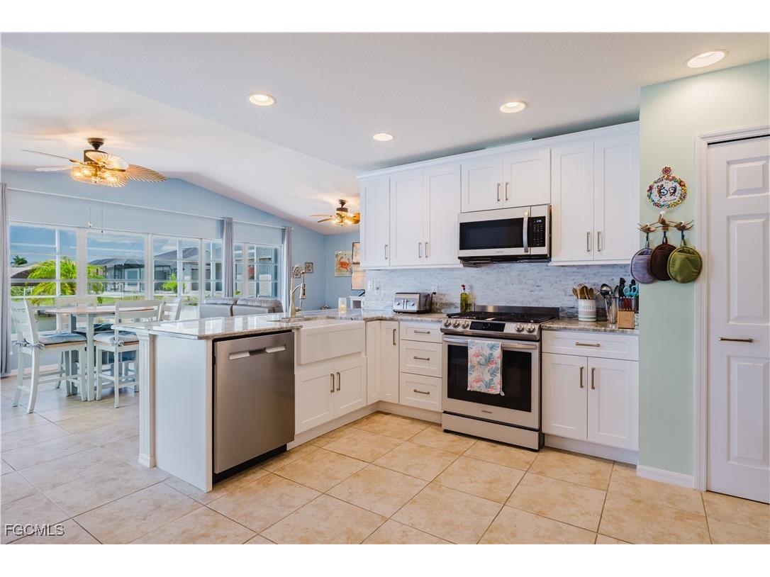 3821 NW 23rd Street Cape Coral FL 33993 2025022200 image10