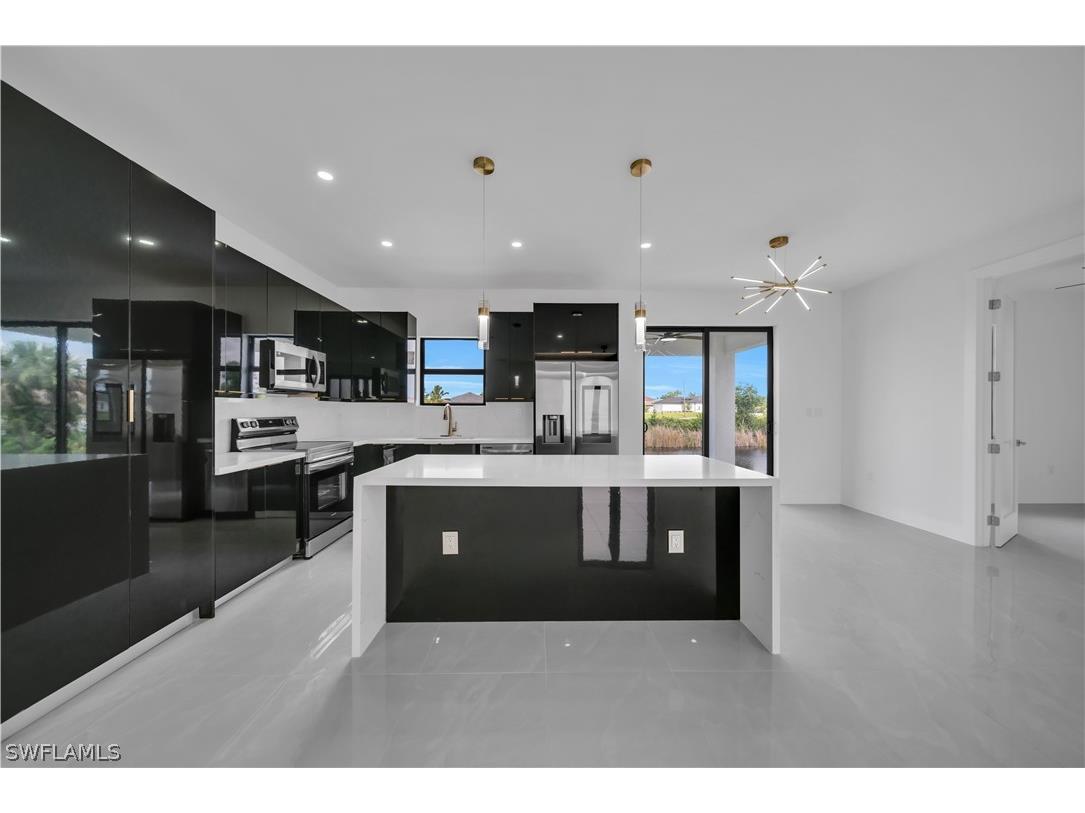 3821 NW 38th Avenue Cape Coral FL 33993 226007462 image8