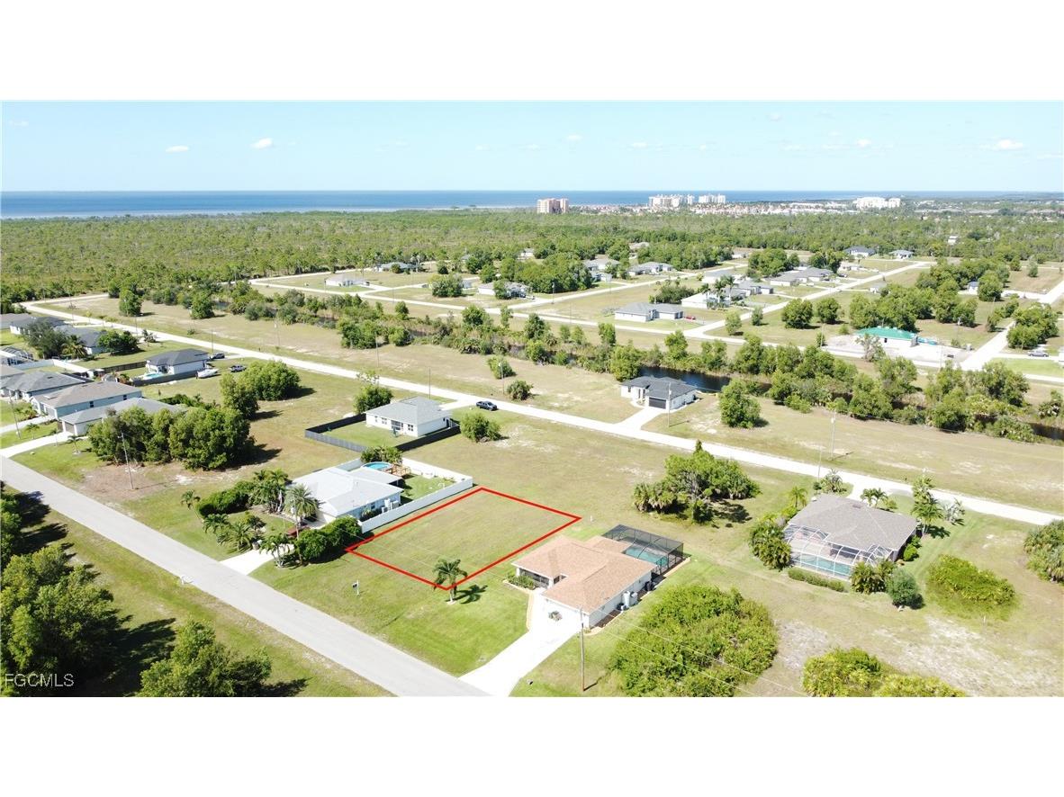 3821 NW 46th Terrace Cape Coral FL 33993 2025015546 image1