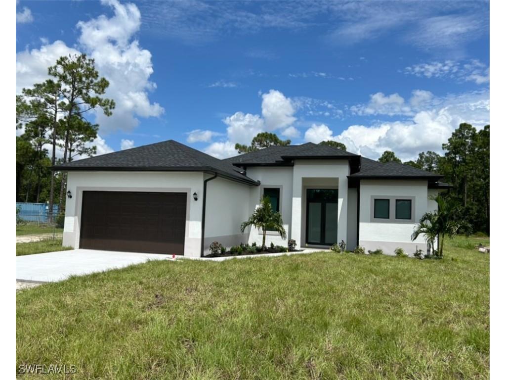 3823 45th Avenue NE Naples FL 34120 224069398 image1