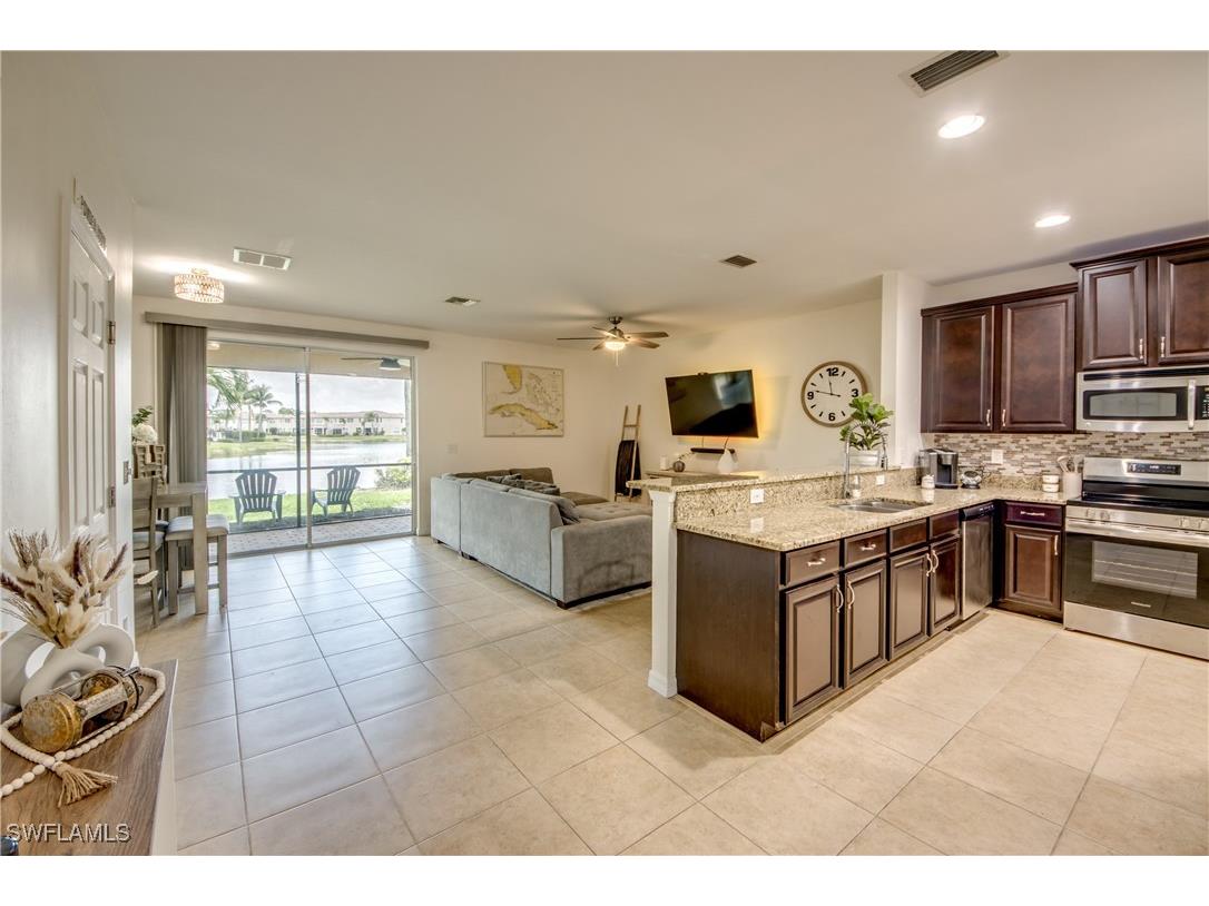 3823 Clearbrook Lane Fort Myers FL 33966 225041971 image1