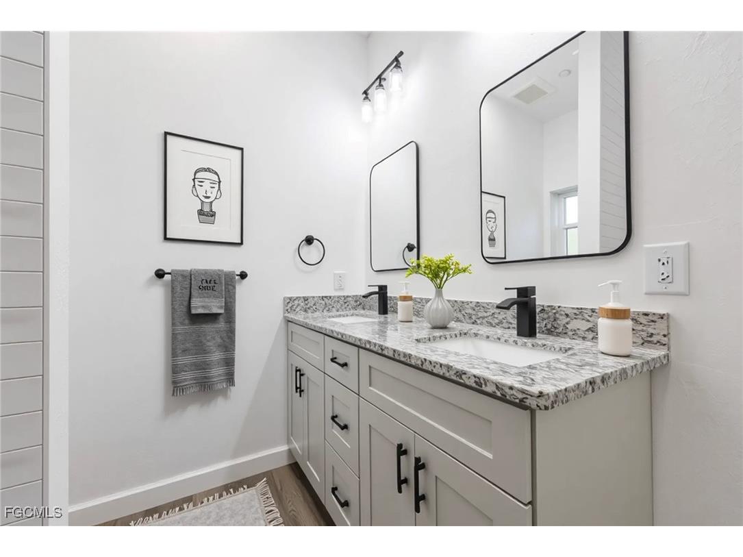 3823 Highlight Street Fort Myers FL 33905 2025013410 image19