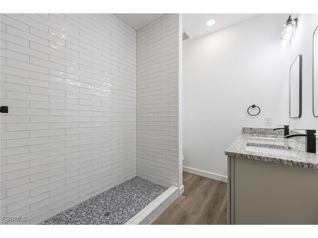 3823 Highlight Street Fort Myers FL 33905 2025013410 image20