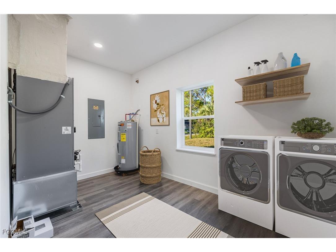 3823 Highlight Street Fort Myers FL 33905 2025013410 image27