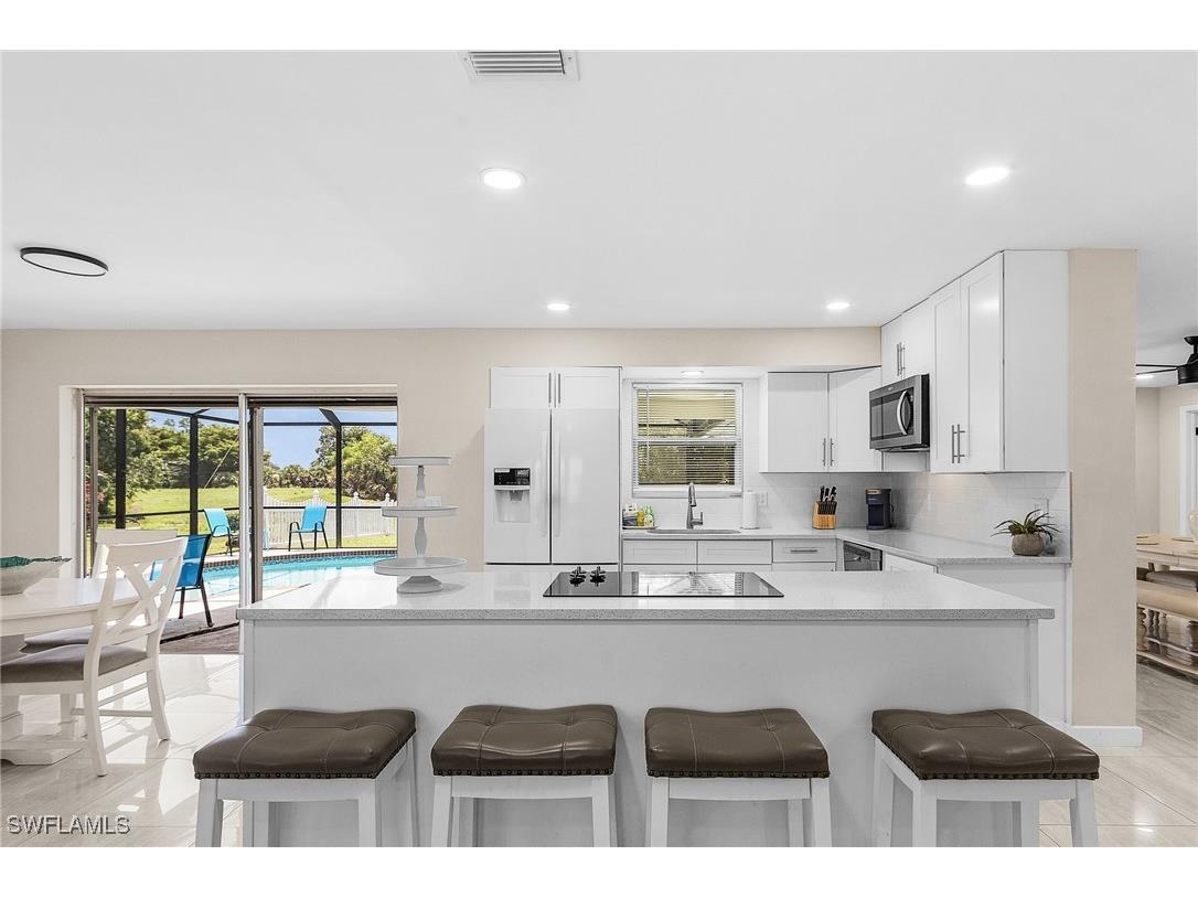 3823 Palm Tree Boulevard Cape Coral FL 33904 225056872 image8