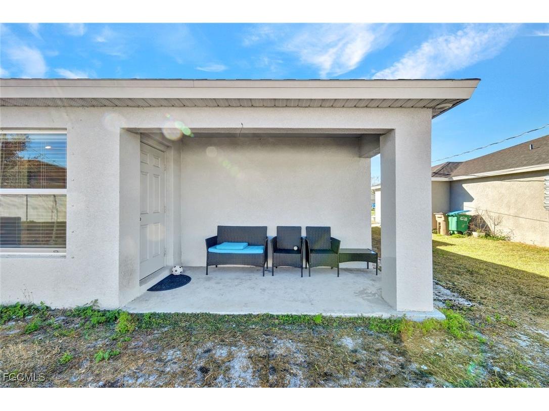 3823 SW 8th Court Cape Coral FL 33914 2026004035 image18