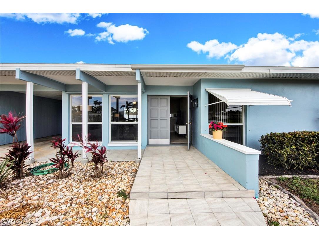 3824 SE 10th Place Cape Coral FL 33904 223020192 image1