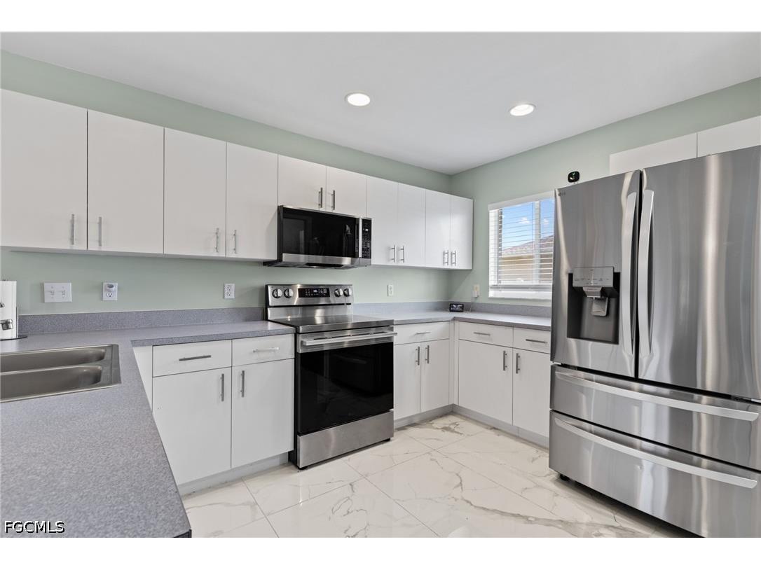 3824 SW 10th Place Cape Coral FL 33914 2026021934 image5