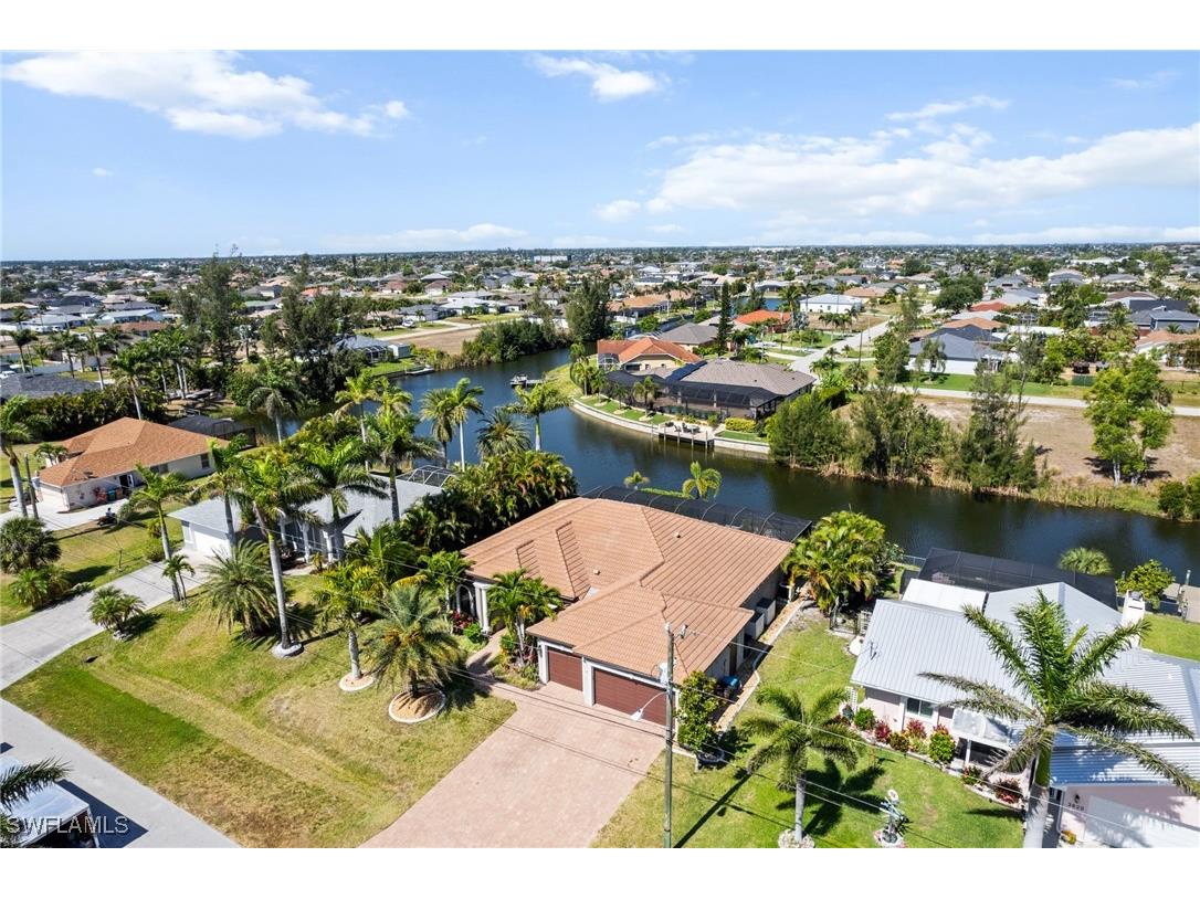 3824 SW 11th Place Cape Coral FL 33914 225043344 image1