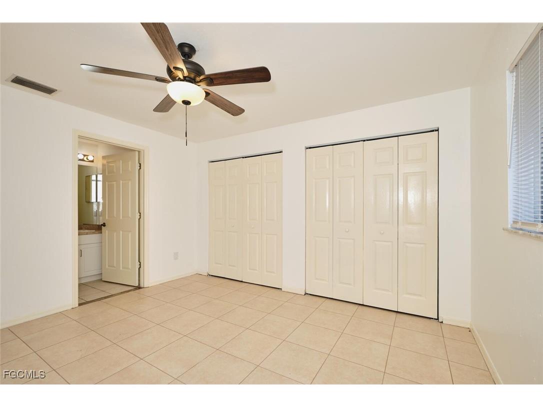 3825 Hollycrest Street Fort Myers FL 33905 2025011163 image27