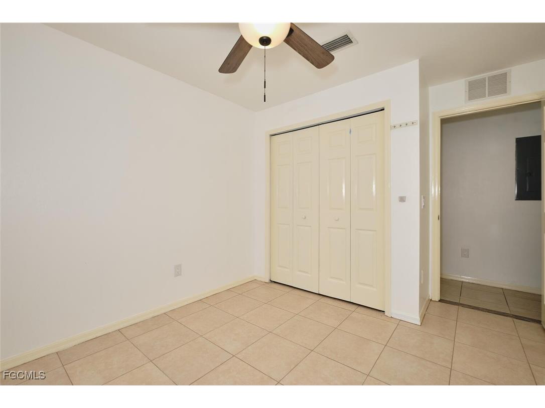 3825 Hollycrest Street Fort Myers FL 33905 2025011163 image40