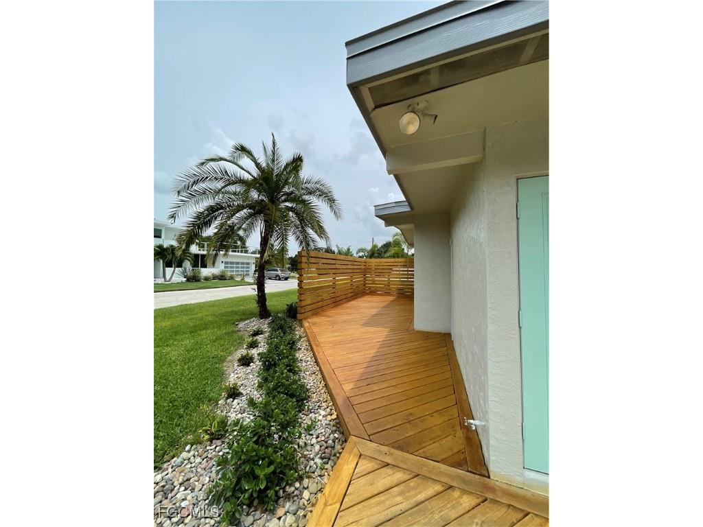 3826 Harold Avenue Fort Myers FL 33901 2025008386 image2