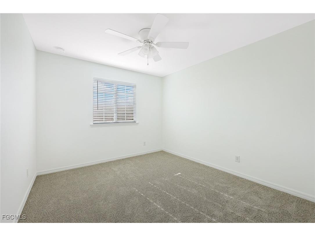 3827 Clearbrook Lane Fort Myers FL 33966 2025025081 image14